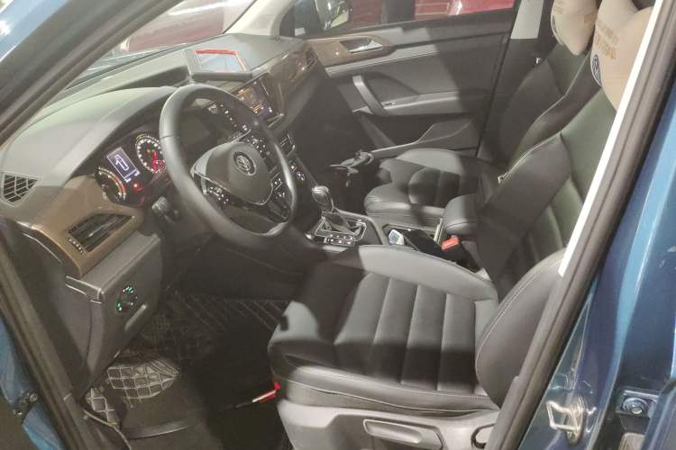 Used Volkswagen Tharu 2020 280TSI Two-Wheel Drive Luxury Edition China VI Standard
