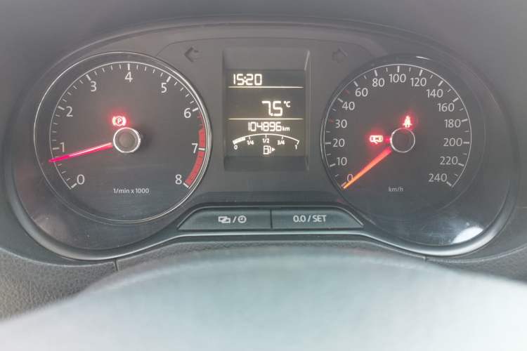 Used Volkswagen Polo 2014 1.4L Manual Fashion Edition
