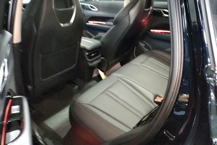 Used Hongqi HS3 PHEV 2024 PHEV 115km Jingwei Edition
