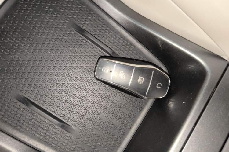 Used BYD Yuan UP 2024 401 km Active Version
