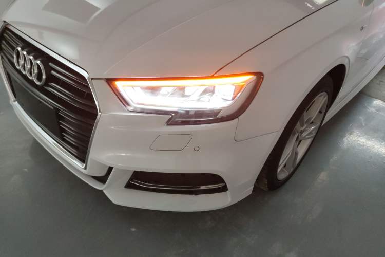 Used Audi A3 2019 Limousine 35 TFSI Fashion Edition China V standard
