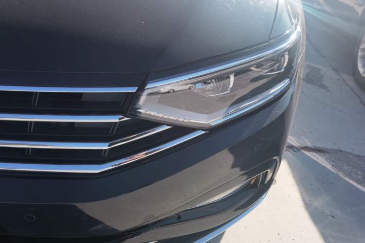 Used Volkswagen Magotan 2020 330TSI DSG Leading Model
