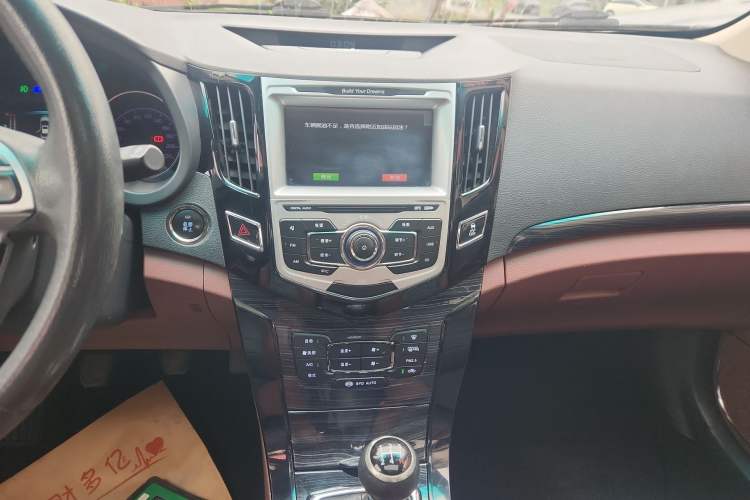 Used BYD Surui 2015 Revised Version 1.5L Manual Luxury Edition