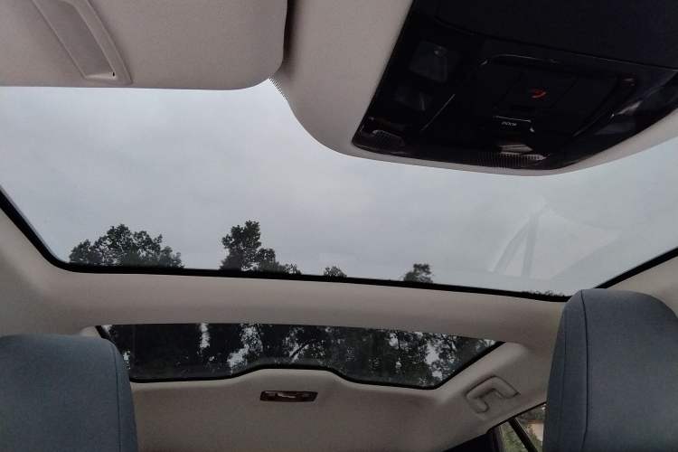 Used Lexus RZ 2023 450e All-Wheel Drive Luxury Edition
