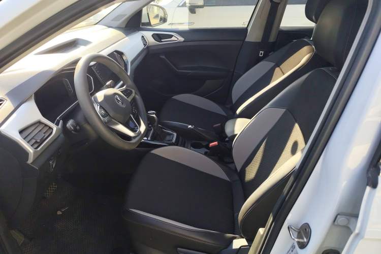 Used Volkswagen Tacqua 2021 200TSI DSG JoyConnect Edition
