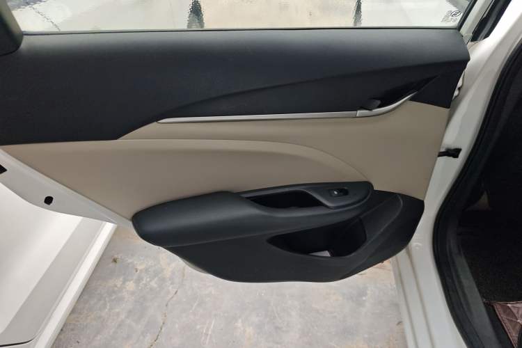 Used Buick GT 2017 15N Manual Entry-Level Trim
