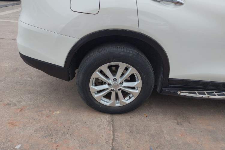 Used Nissan X-Trail 2014 2.0L CVT Comfort Edition 2WD
