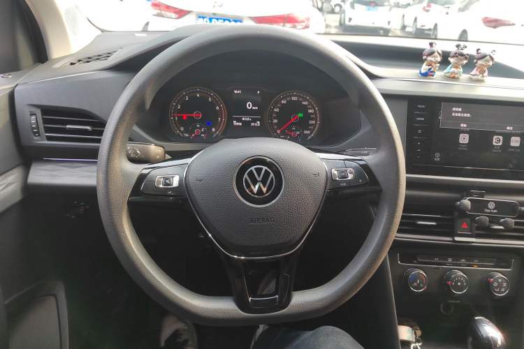 Used Volkswagen Tharu 2021 280TSI Two-Wheel Drive Trend Edition