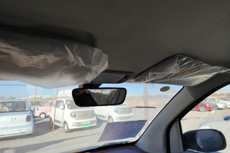 Used Wuling Hongguang MINIEV 2024 3rd Generation 215km Youth Edition
