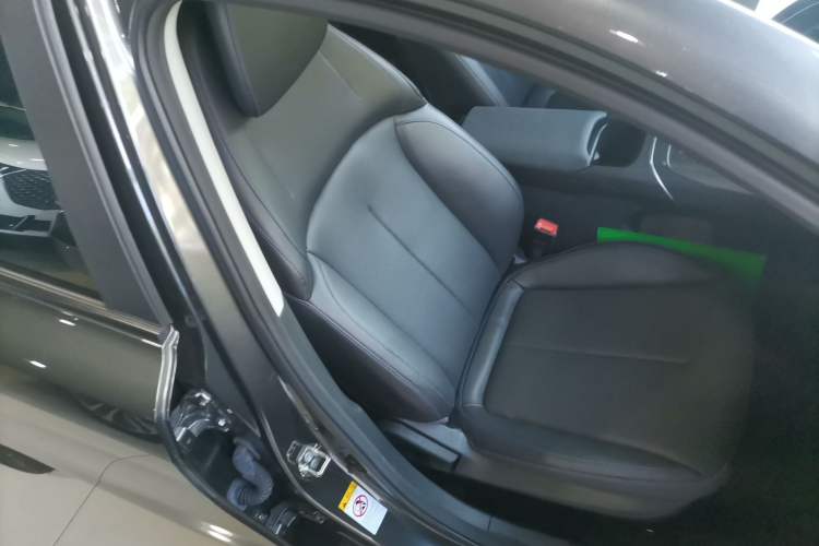 Used Changan Eado DD 2023 Blue Whale NE 1.5T GDI DCT Luxury Edition
