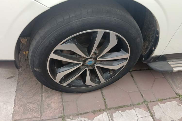 Used Venucia T90 2017 2.0L Manual ZhiShang Edition
