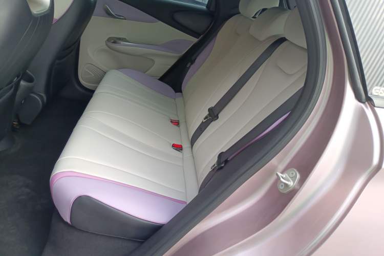 Used BYD Dolphin 2021 405 km Fashion Edition
