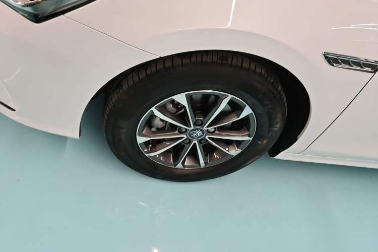 Used BYD Qin PLUS 2024 HONOR Edition DM-i 55KM Leading Model