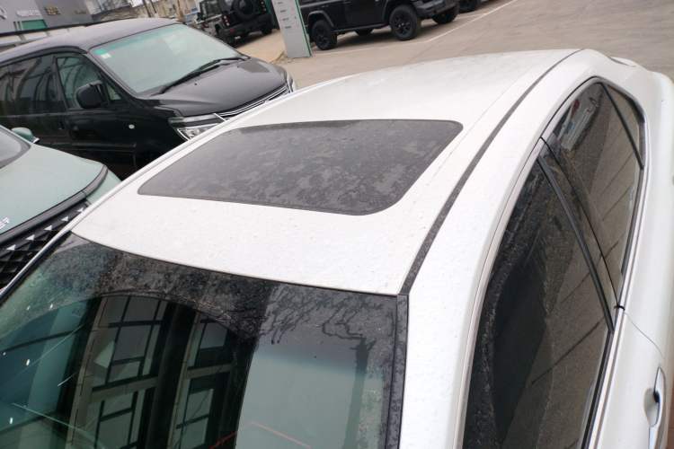 Used Toyota Camry 2019 Revised Version 2.0G Luxury Edition
