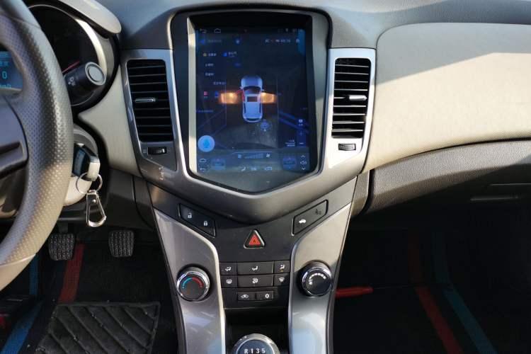 Used Chevrolet Cruze 2015 1.5L Classic SE MT