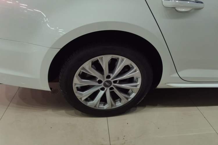 Used Audi A4L 2019 40 TFSI Ambition China VI