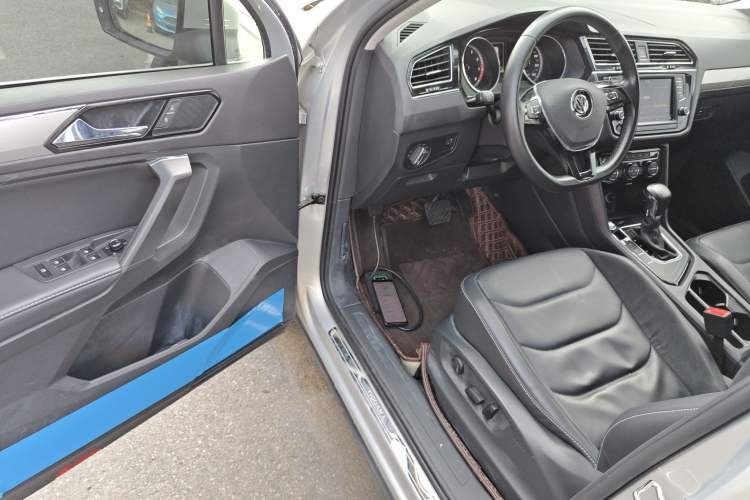 Used Volkswagen Tiguan L 2018 330TSI Automatic Two-Wheel Drive Luxury Edition
