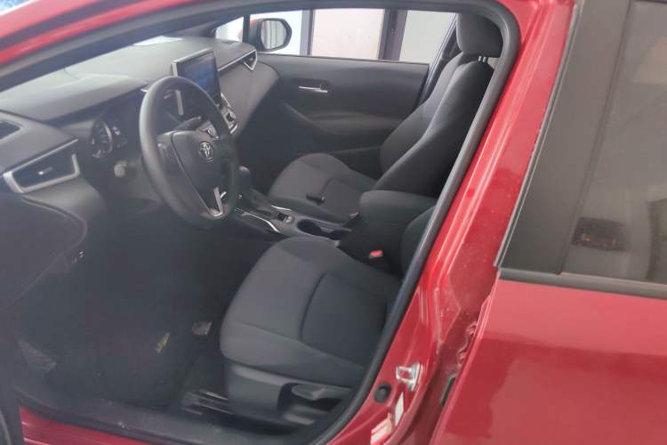 Used Toyota Levin 2021 185T CVT Luxury Edition
