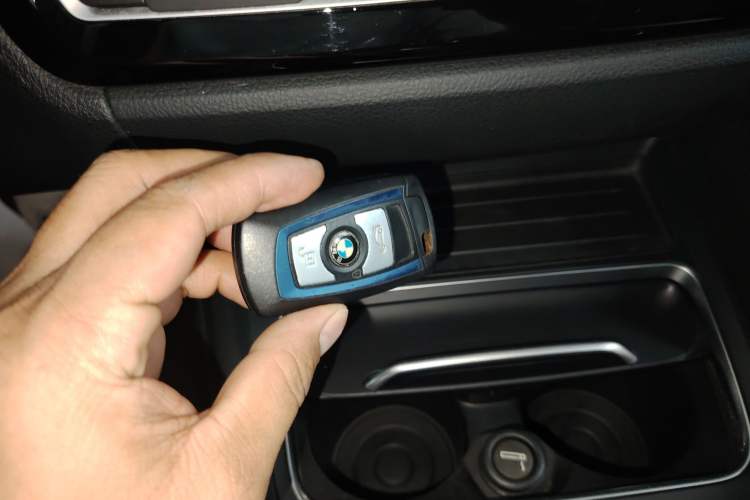 Used BMW 3 Series 2018 320i M Sport Package
