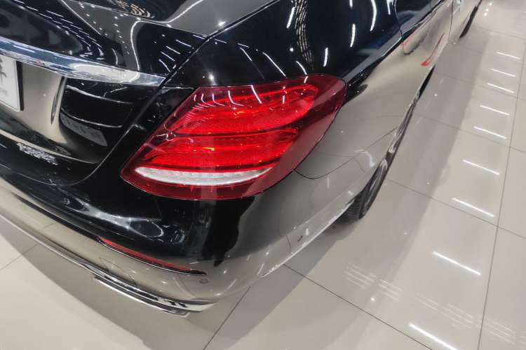 Used Mercedes-Benz E-Class 2019 Facelifted E 300 L Stylish Version