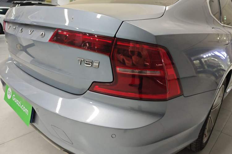 Used Volvo S90 2019 T5 Zhiyi Edition
