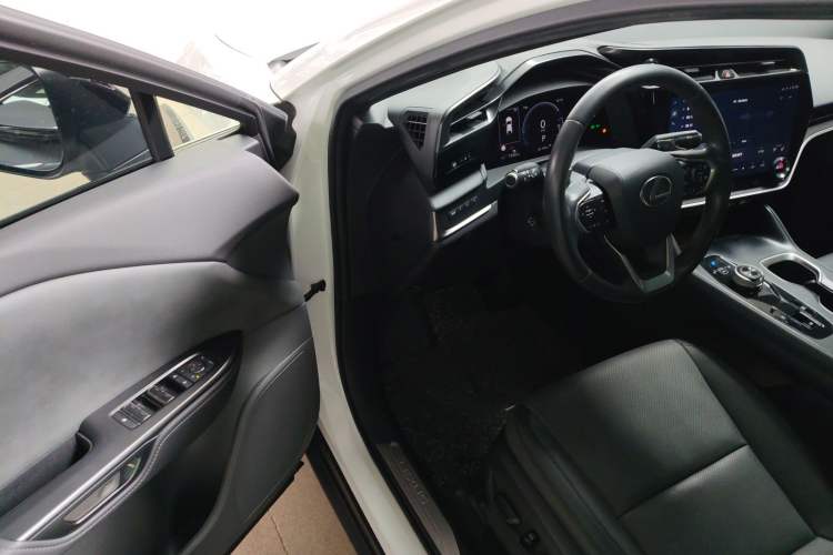 Used Lexus RZ 2023 450e All-Wheel Drive Luxury Edition
