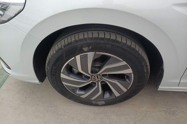 Used Volkswagen Bora 
