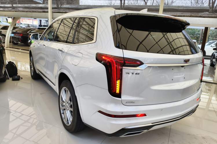 Used Cadillac XT6 2022 2.0T Six-Seater Four-Wheel Drive Luxury Version