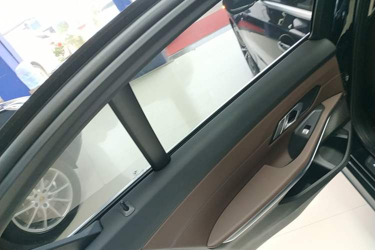 Used BMW 3 Series 2024 325Li M Sport Package
