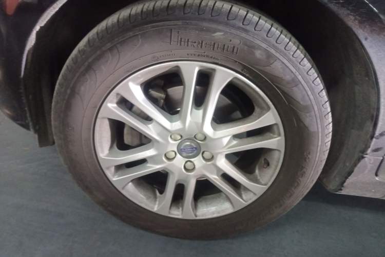 Used Volvo XC60 2016 T5 Smart Upgrade Model
