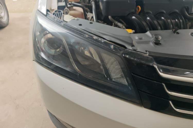 Used Geely Auto Emgrand 2015 Sedan 1.5L Manual - Top Trim Level