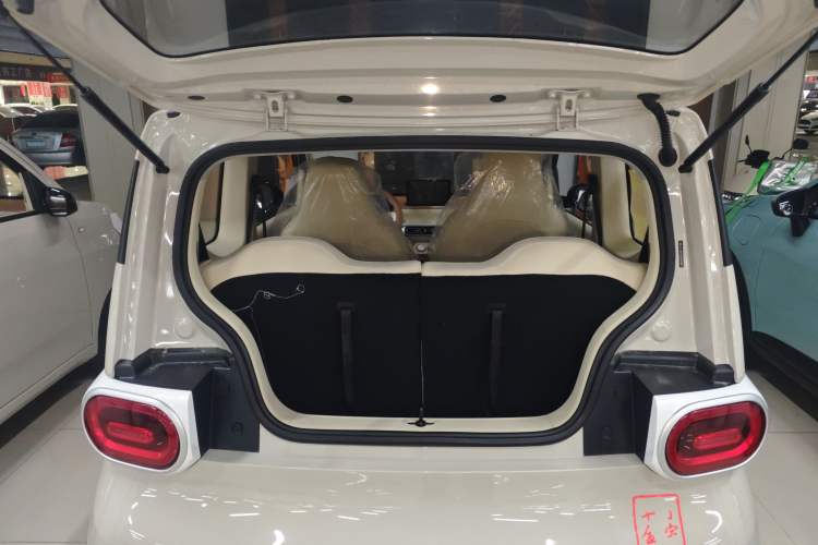 Used Wuling Hongguang MINIEV 2024 3rd Generation 215km Youth Edition