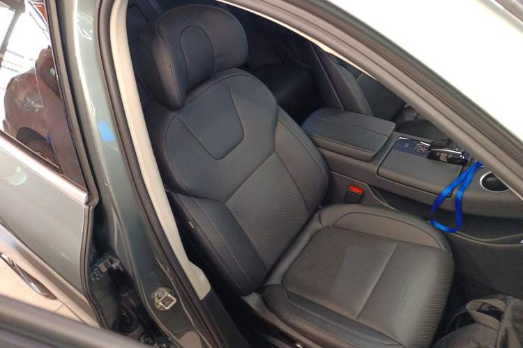 Used Hima AITO M5 2022 Extended-Range Four-Wheel Drive Ultimate Edition
