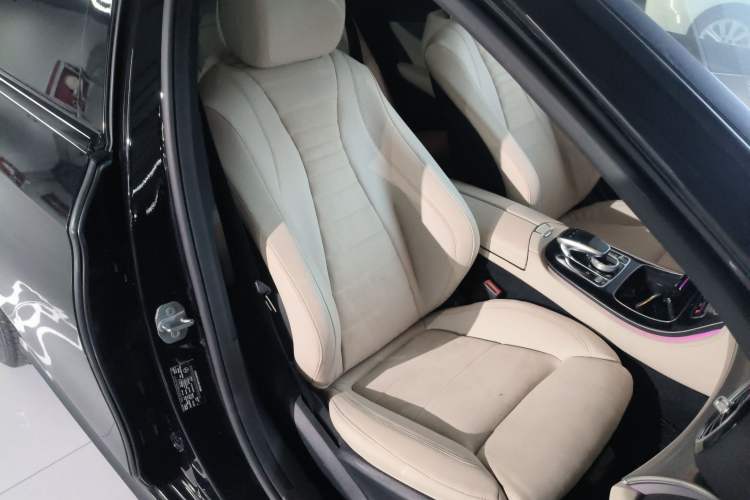 Used Mercedes-Benz E-Class 2017 Facelift E 200 Sport 4MATIC
