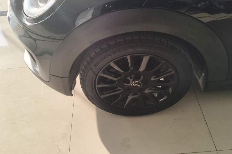 Used  MINI 2016 1.2T ONE Pioneer Edition
