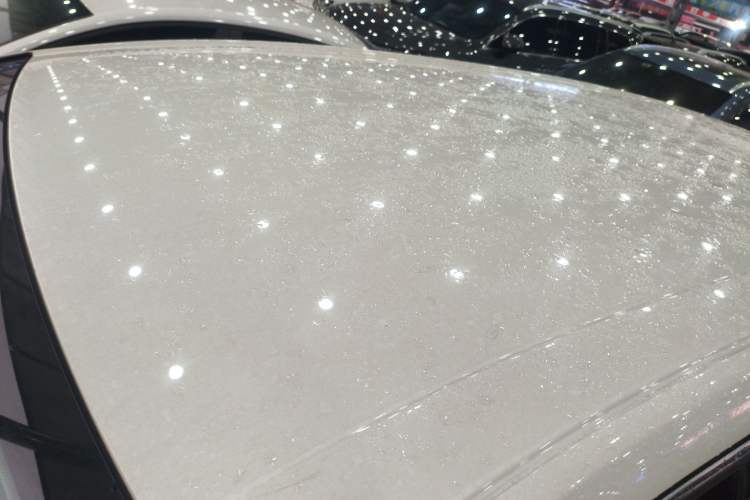 Used Ford Edge 2020 EcoBoost 245 Two-Wheel-Drive Titanium 5-Seater
