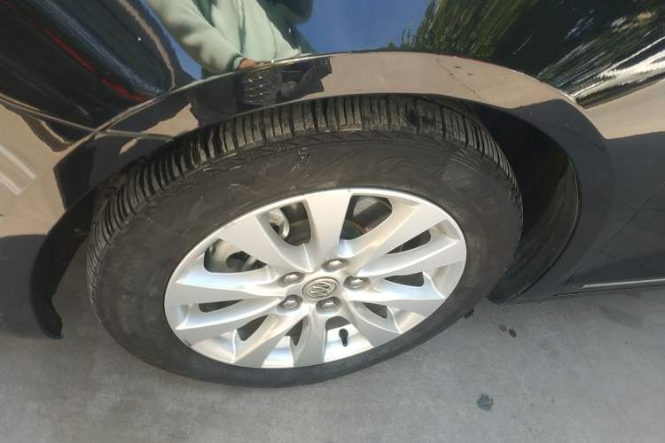 Used Buick LaCrosse 2013 2.4L SIDI Elite Comfort Version
