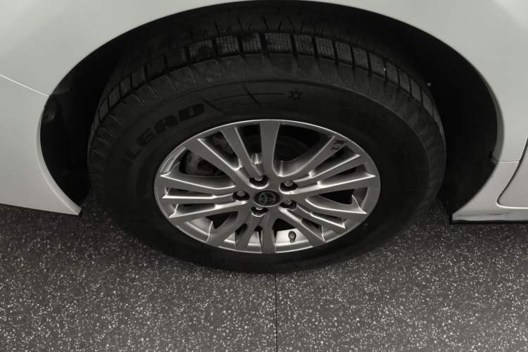 Used Toyota Sienna 2021 2.5L Hybrid Premium Edition
