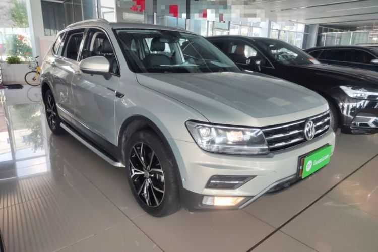 Used Volkswagen Tiguan L 2019 Revised 330TSI Automatic Two-Wheel Drive Smart & Luxury Edition China VI Standard