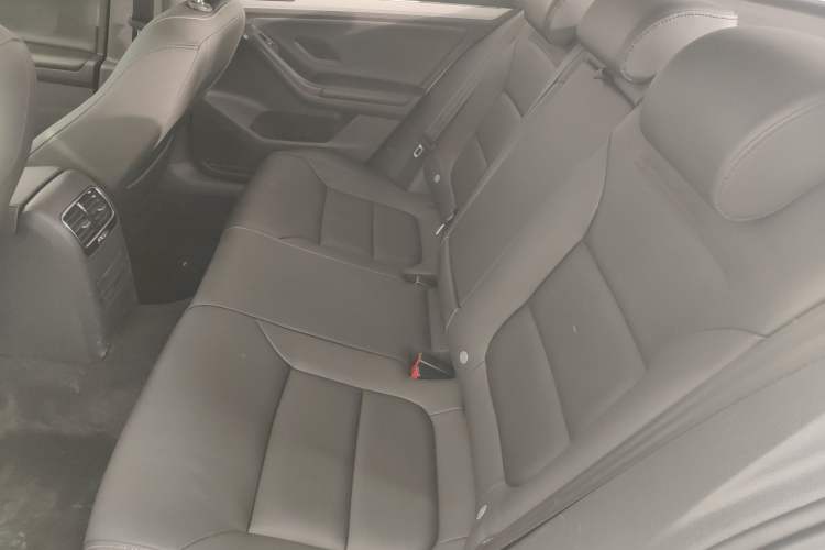 Used Volkswagen Sagitar 2018 1.6L Automatic Comfort Model
