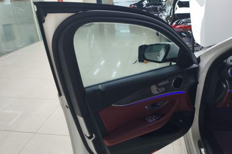 Used Mercedes-Benz E-Class 2023 Restyled E 300 L Sporty and Stylish Edition
