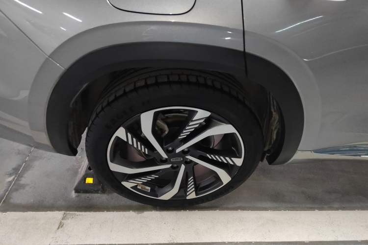 Used Geely Auto Monjaro L 2023 2.0TD High-Power Automatic Two-Wheel Drive Flagship Version
