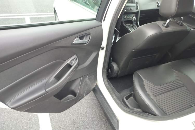 Used Ford Focus 2018 Hatchback Classic EcoBoost 180 Automatic Elite Model