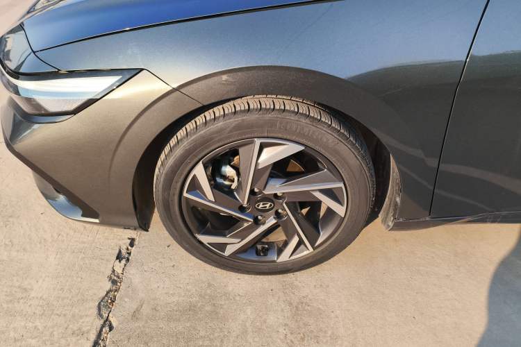 Used Hyundai Elantra 2023 1.5L CVT GLX Elite Edition