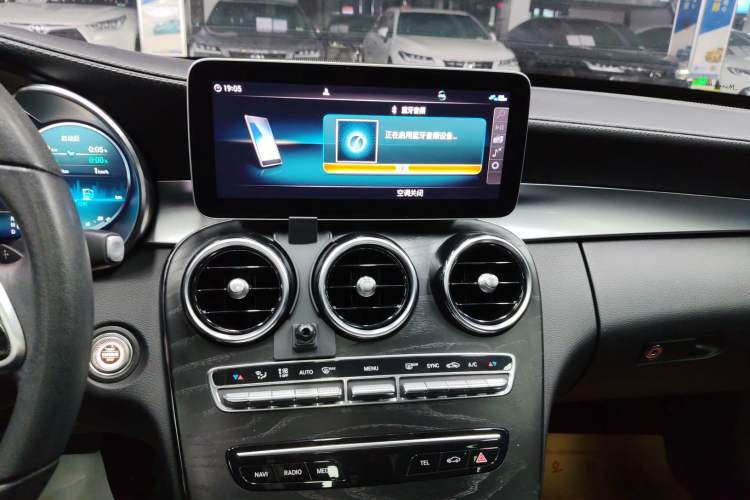 Used Mercedes-Benz C-Class 2019 Restyled C 260 L Sport Edition
