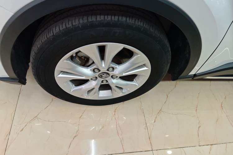 Used Toyota IZOA 2021 2.0L Yidong Edition
