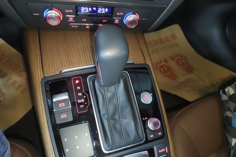 Used Audi A6L 2018 30th Anniversary Edition 30 FSI Style Model
