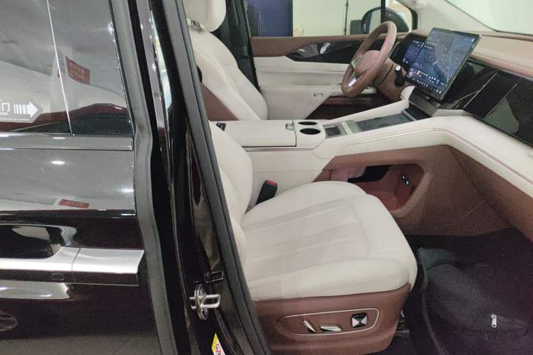 Used BYD Xia 2025 DM-i 1.5T 180km Beyond Edition