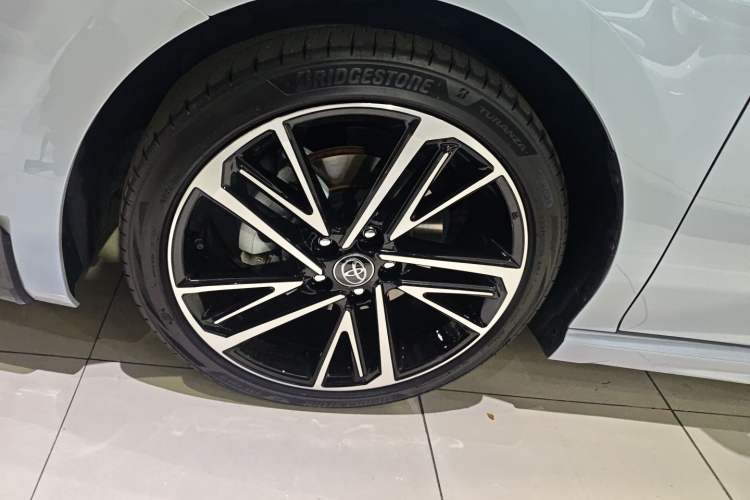 Used Toyota Camry 2024 Dual-Motor 2.0HS Sport Edition
