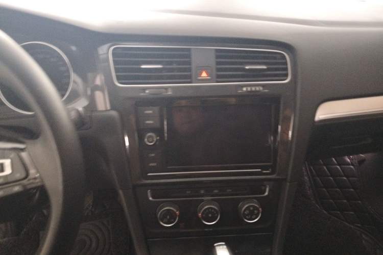 Used Volkswagen Golf 2019 280TSI DSG Comfort Version China V Standard
